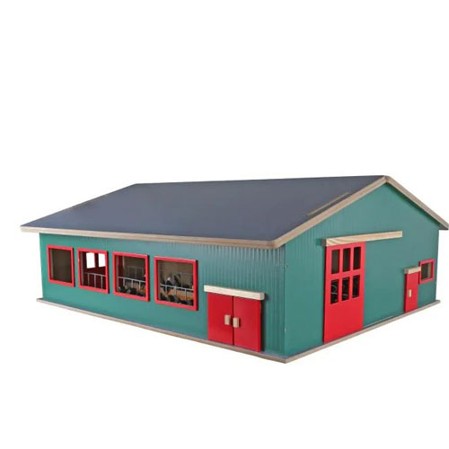 Etable libre avec remise et pâturage - 1:32 Dimension 75 x 68 x 28 cm Etable libre avec remise et pâturage - 1:32 Dimension 75 x 68 x 28 cm