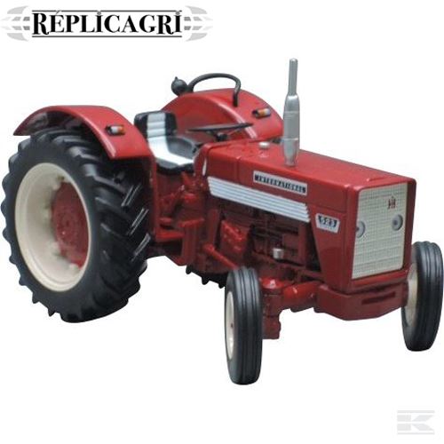 Tracteur IH 523