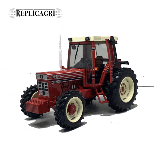 IH 1056 XL - Tracteur - 1:32