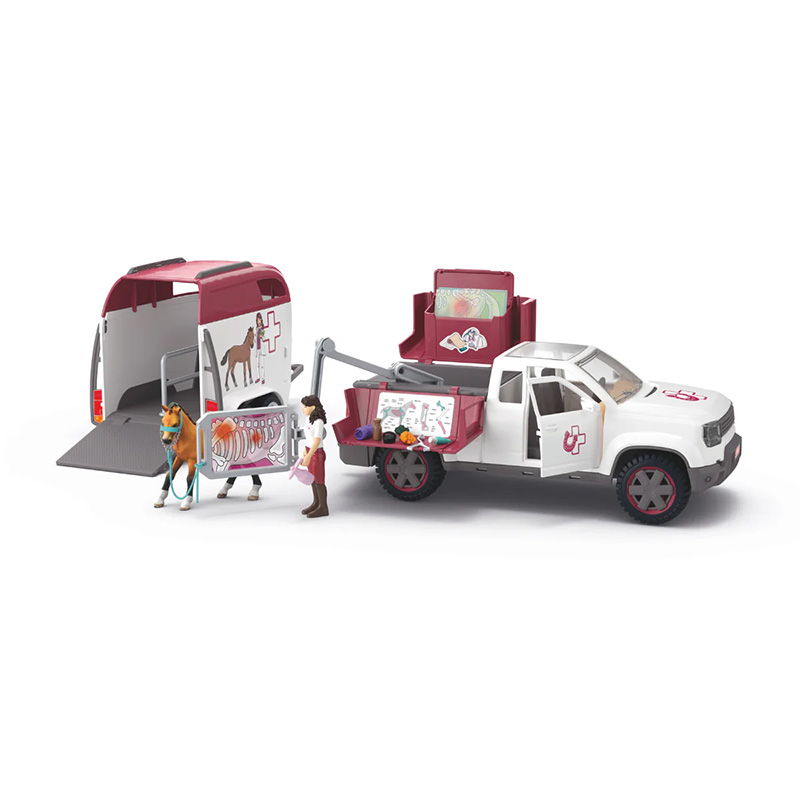 Mobile Tierärztin mit Anhänger