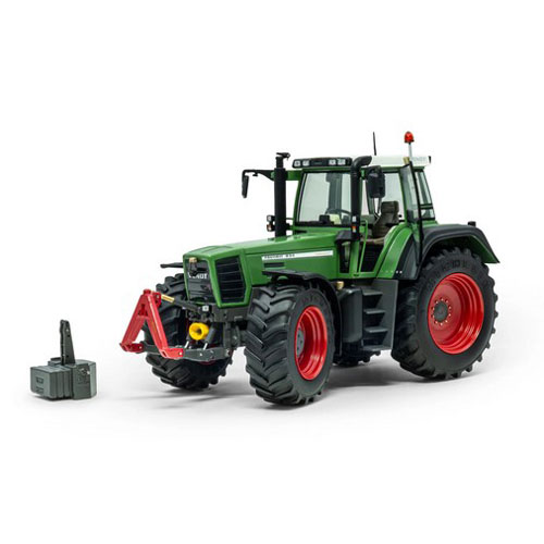 Fendt Favorit 824 - Tracteur - 1:32 Fendt Favorit 824 - Tracteur - 1:32